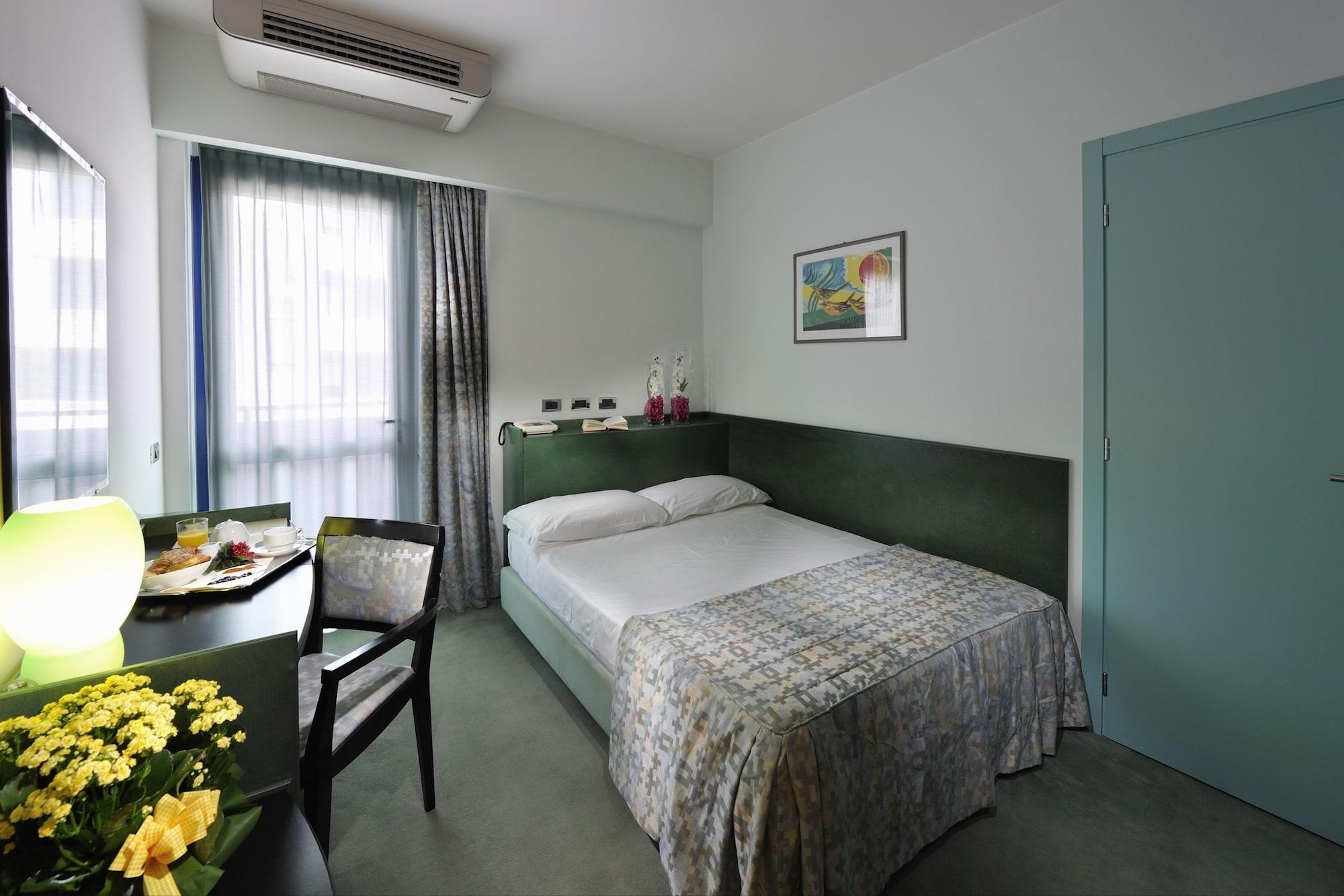 Hotel Medusa Splendid ลินญาโน ซับเบียโดโร ภายนอก รูปภาพ