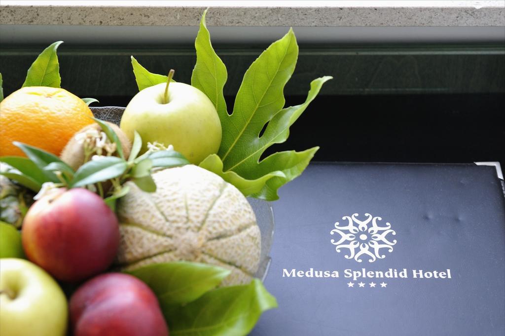 Hotel Medusa Splendid ลินญาโน ซับเบียโดโร ภายนอก รูปภาพ